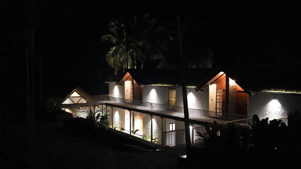 Maayaa Riverside Villa By Kpm Tripenta Attappadi Luaran gambar